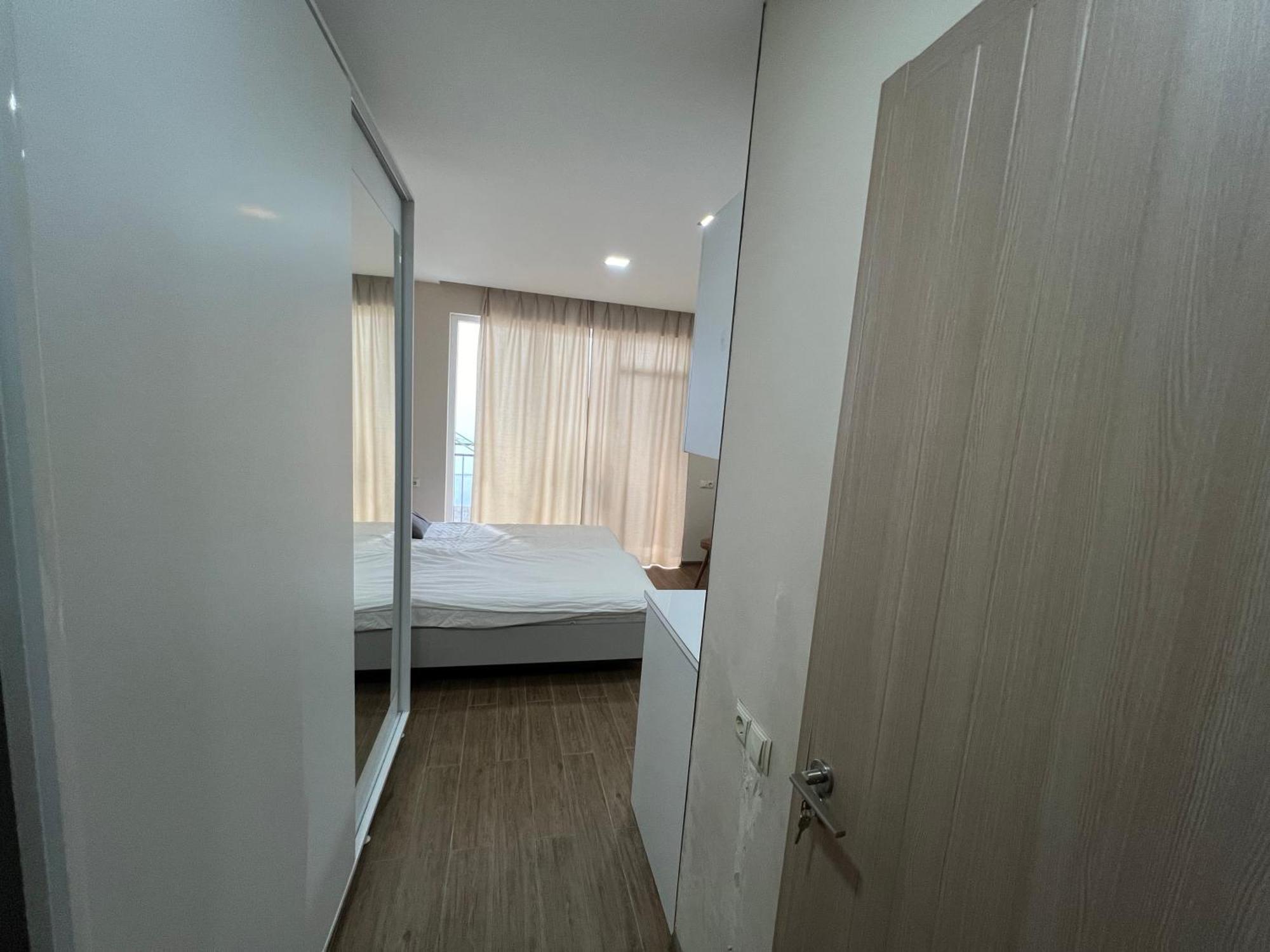 Hotel Paris Batumi Luaran gambar